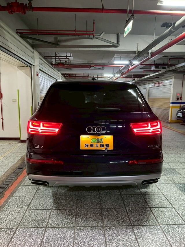 AUDI奧迪 Q7  第4張相片