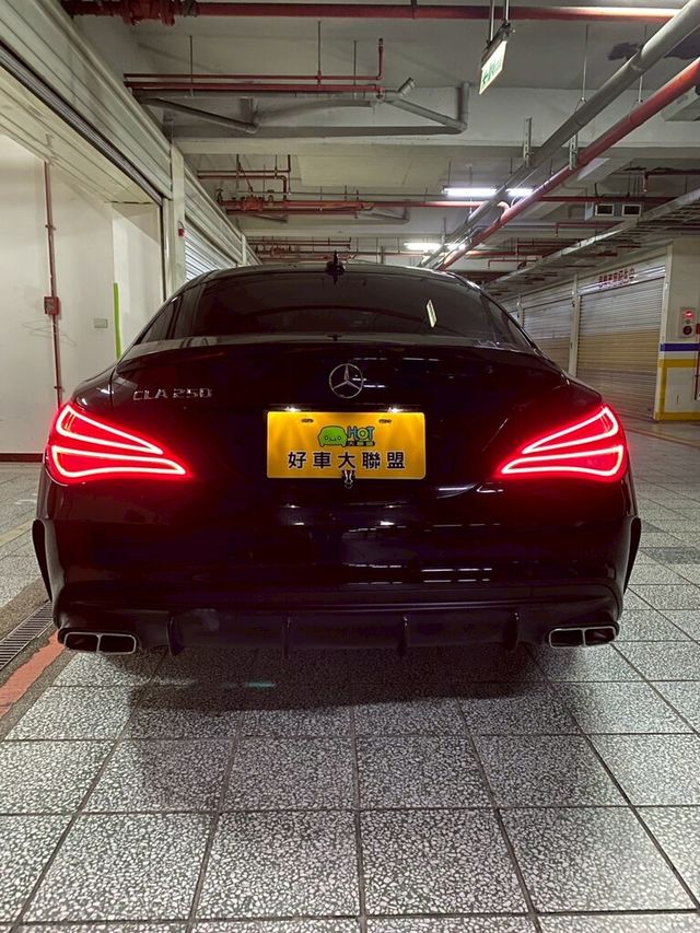 M-BENZ賓士 CLA250  第4張相片