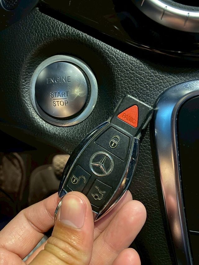 M-BENZ賓士 CLA250  第9張相片