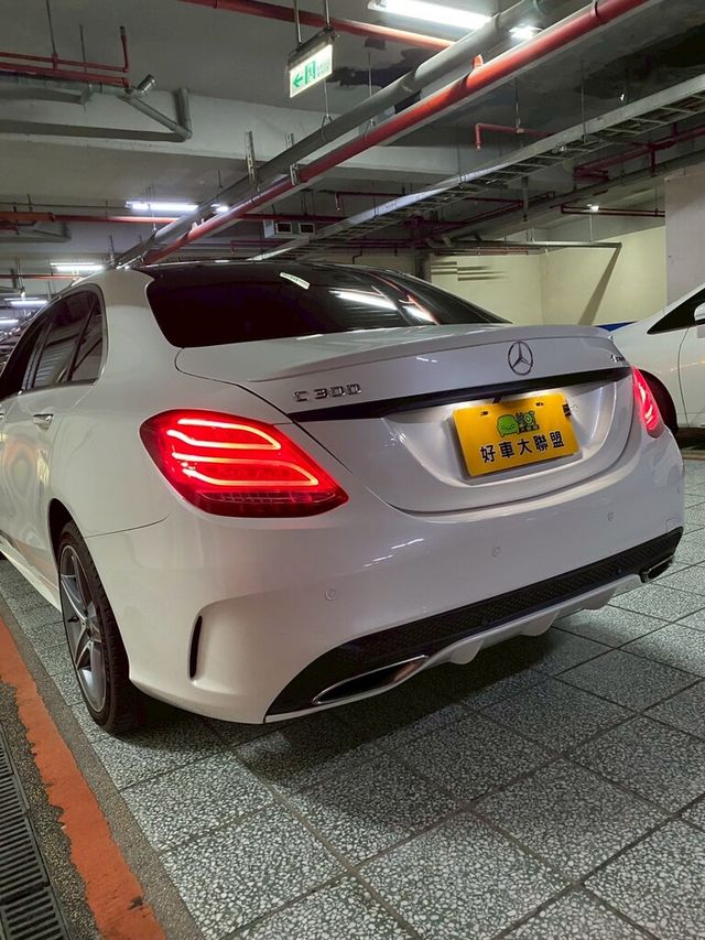 M-BENZ賓士 C300  第5張相片