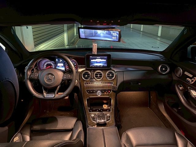 M-BENZ賓士 C300  第6張相片