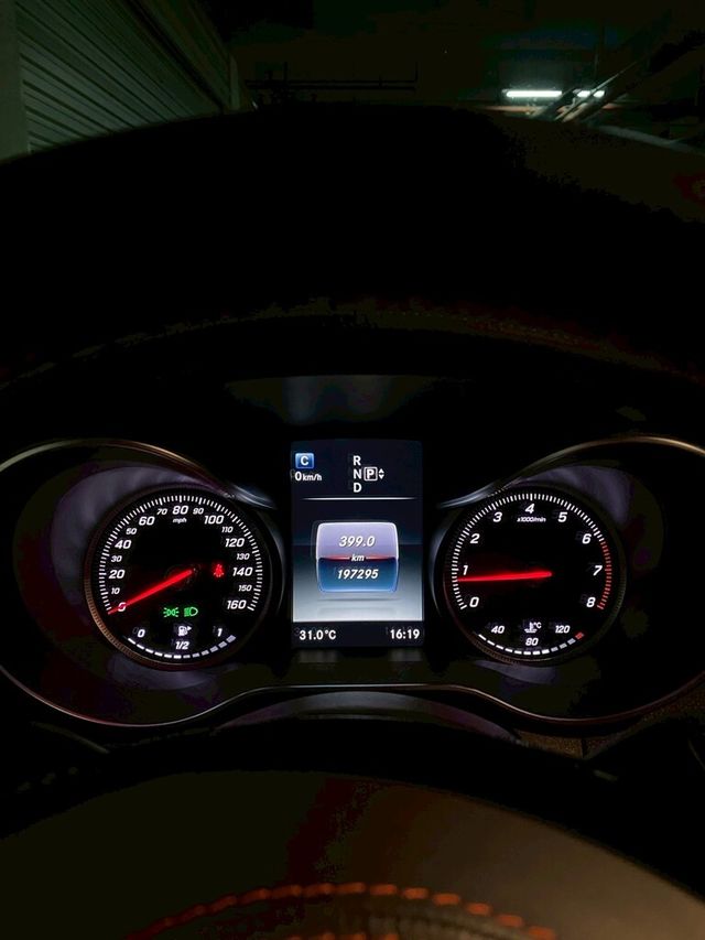 M-BENZ賓士 C300  第13張相片