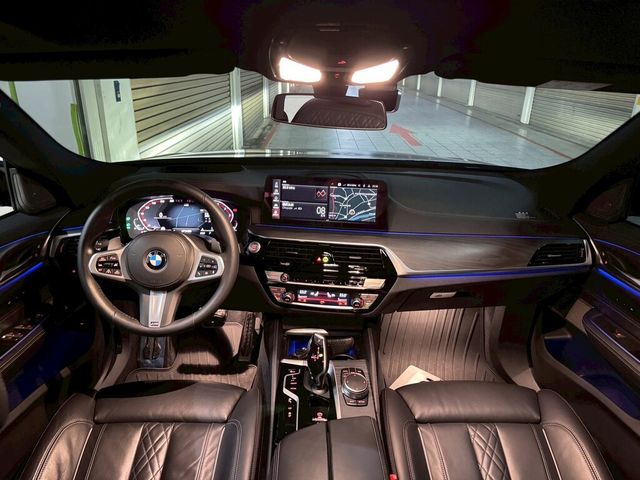 BMW寶馬 630I GT  第6張相片