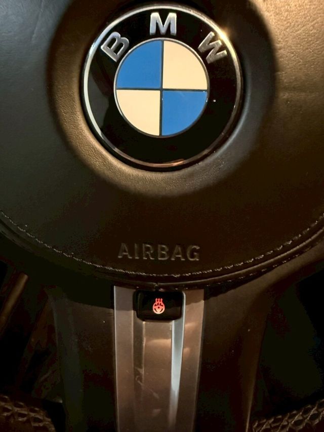 BMW寶馬 330I M SPORT  第9張相片