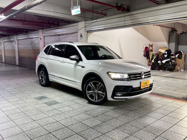 VOLKSWAGEN福斯 TIGUAN ALLSPACE  第1張相片