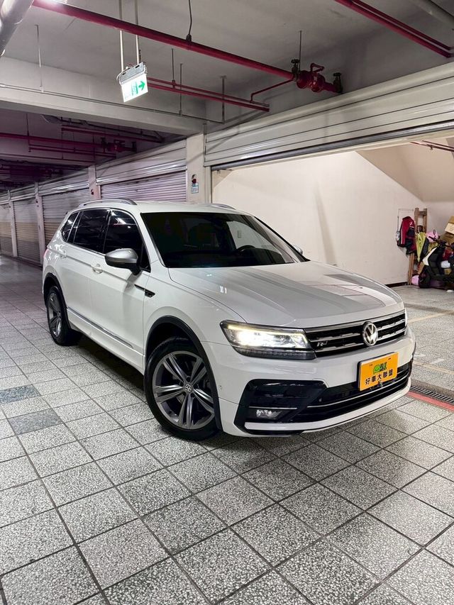 VOLKSWAGEN福斯 TIGUAN ALLSPACE  第2張相片