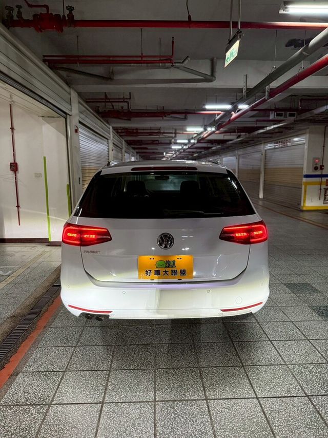 VOLKSWAGEN福斯 PASSAT VARIANT  第5張相片