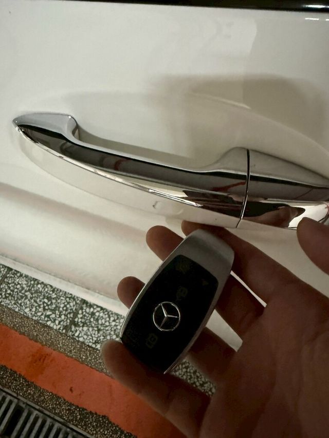 M-BENZ賓士 C300  第17張相片