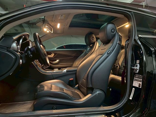 M-BENZ賓士 C300 COUPE  第7張相片