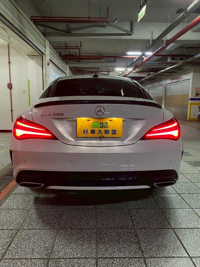 M-BENZ賓士 CLA250  第4張相片