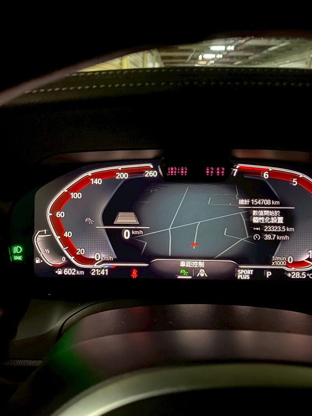 BMW寶馬 330I M SPORT  第14張相片
