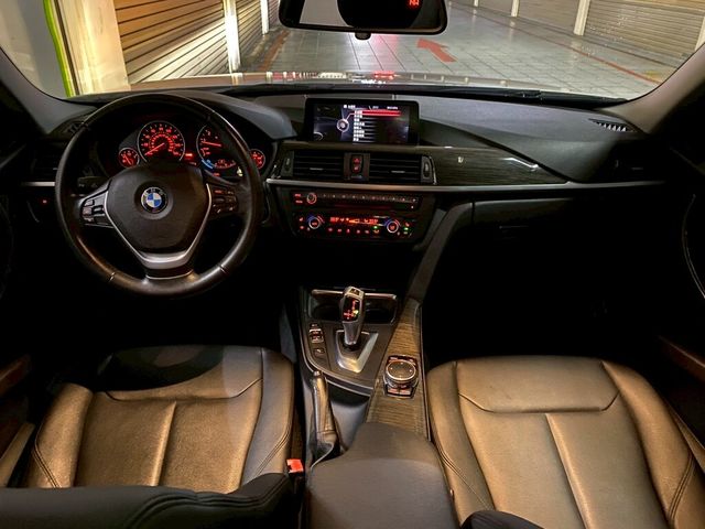 BMW寶馬 328I  第6張相片