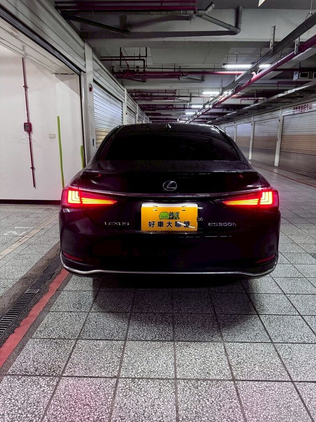 LEXUS凌志 ES300H  第4張相片