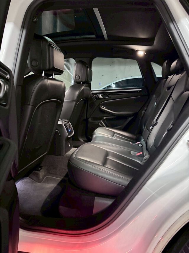 PORSCHE保時捷 MACAN S  第8張相片