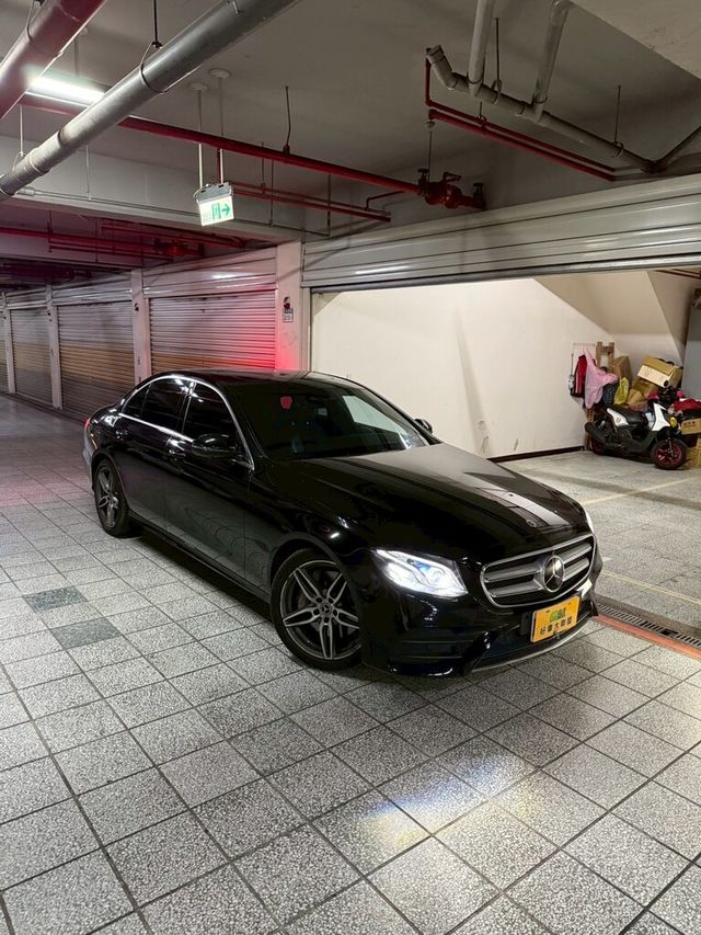M-BENZ賓士 E300  第2張相片