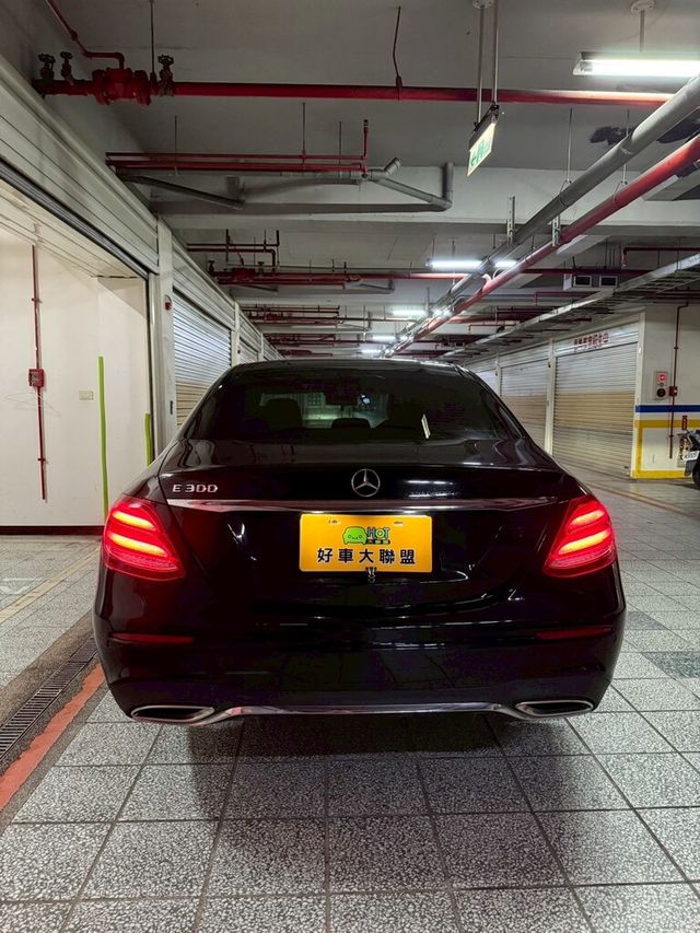 M-BENZ賓士 E300  第4張相片