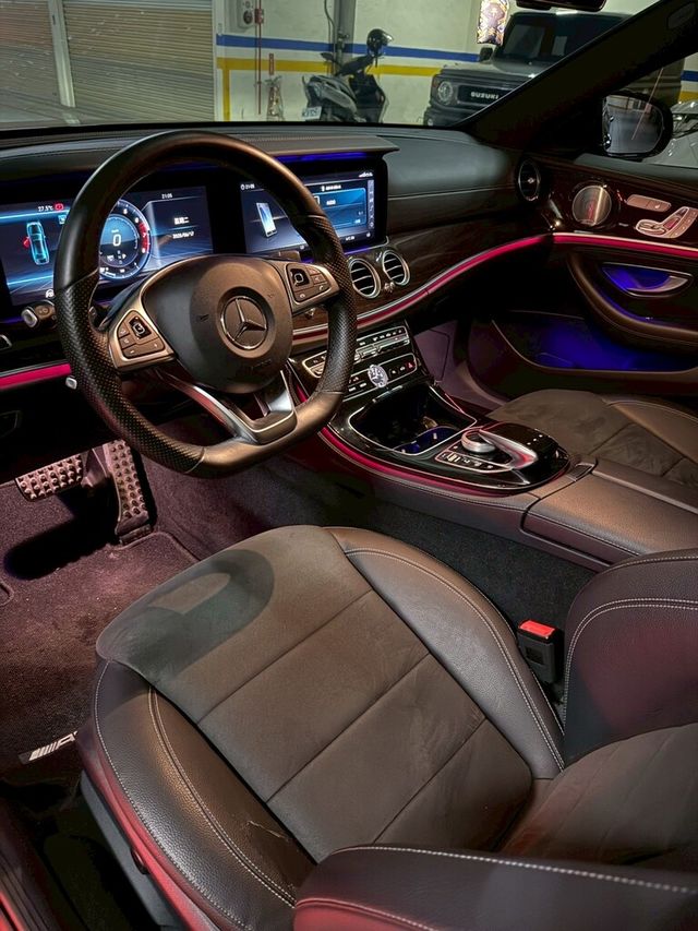 M-BENZ賓士 E300  第6張相片
