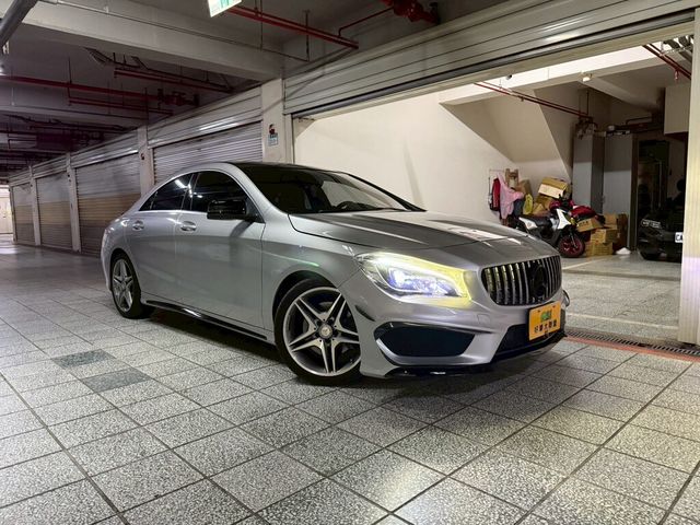M-BENZ賓士 CLA250  第1張相片
