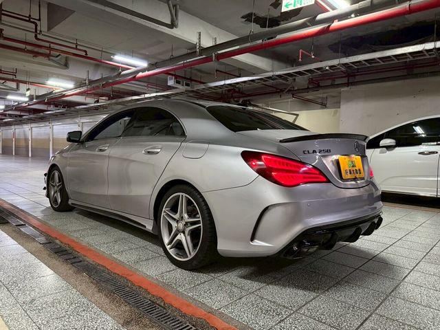 M-BENZ賓士 CLA250  第5張相片
