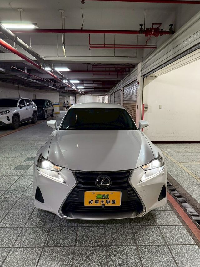 LEXUS凌志 IS 300  第3張相片