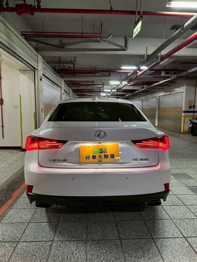 LEXUS凌志 IS 300  第4張相片