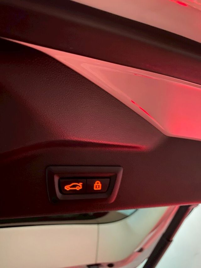 BMW寶馬 X5 XDRIVE25D  第10張相片