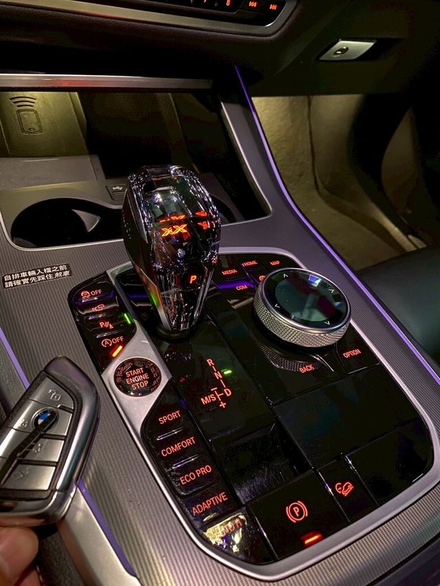 BMW寶馬 X5 XDRIVE25D  第11張相片