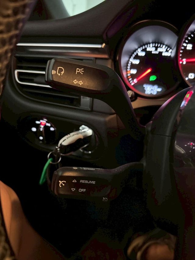 PORSCHE保時捷 MACAN  第13張相片