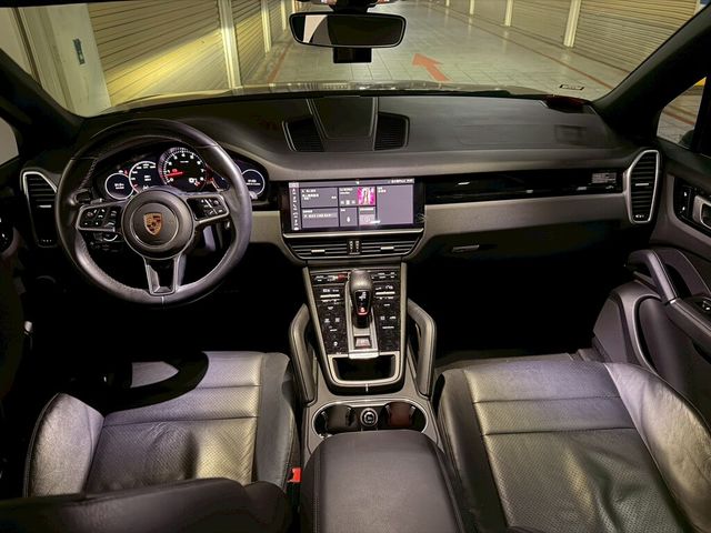 PORSCHE保時捷 CAYENNE  第6張相片