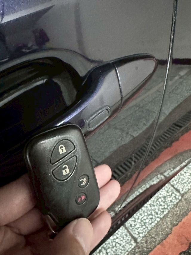 LEXUS凌志 IS250c  第15張相片