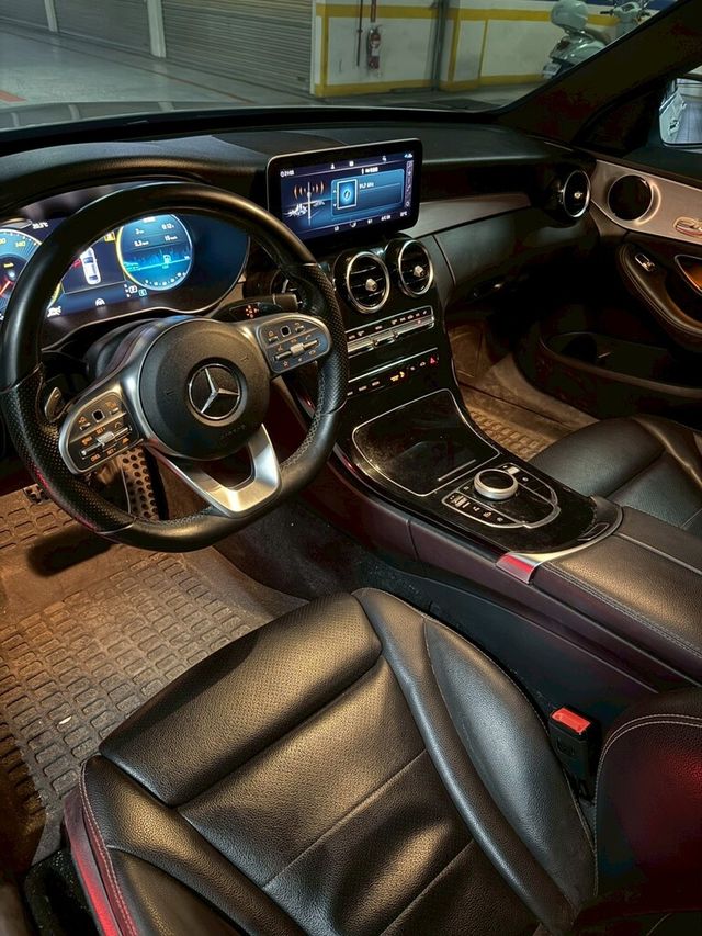 M-BENZ賓士 C300  第6張相片