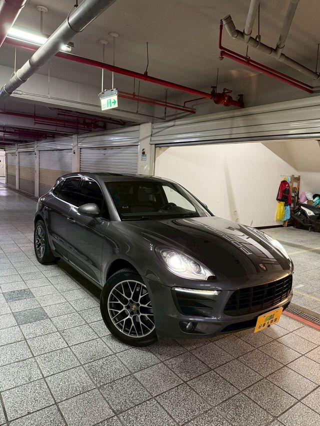 PORSCHE保時捷 MACAN  第2張相片