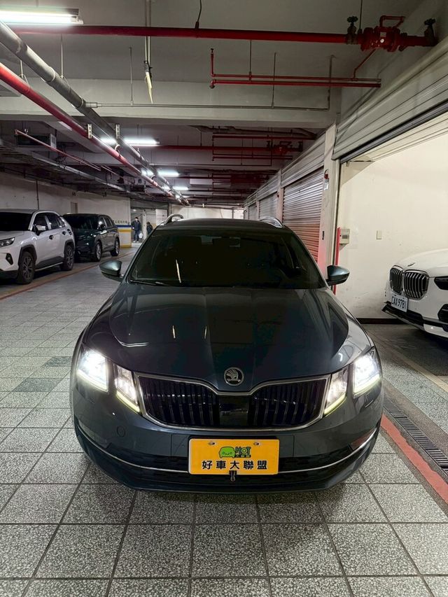 SKODA司科達 OCTAVIA COMBI  第3張相片