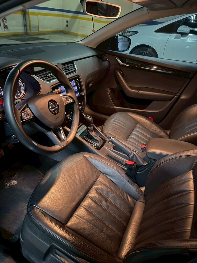 SKODA司科達 OCTAVIA COMBI  第6張相片