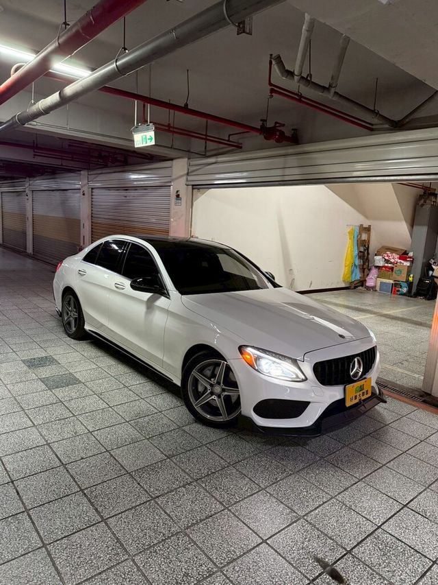M-BENZ賓士 C300  第2張相片