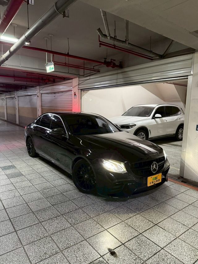 M-BENZ賓士 E220D  第2張相片
