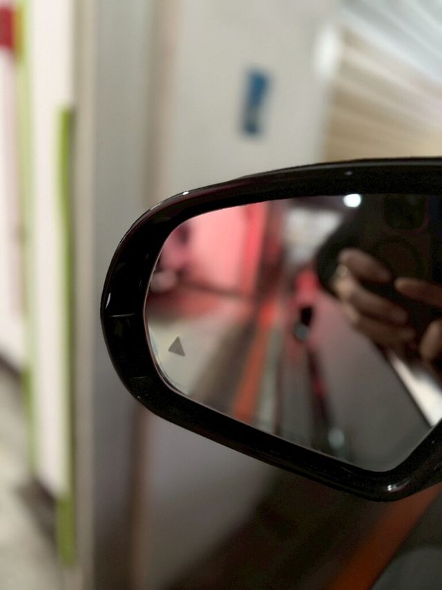 M-BENZ賓士 E220D  第9張相片