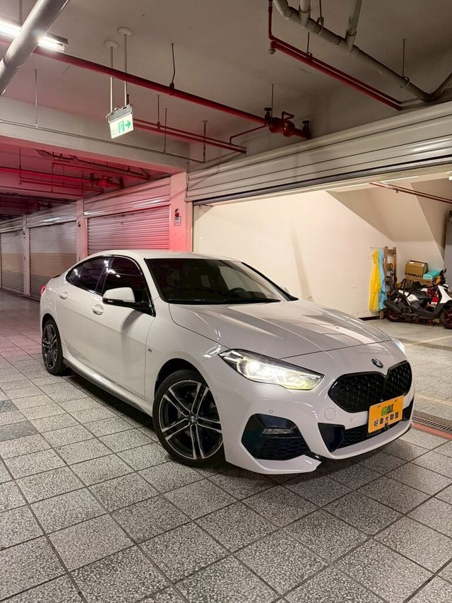BMW寶馬 218I M SPORT  第2張相片