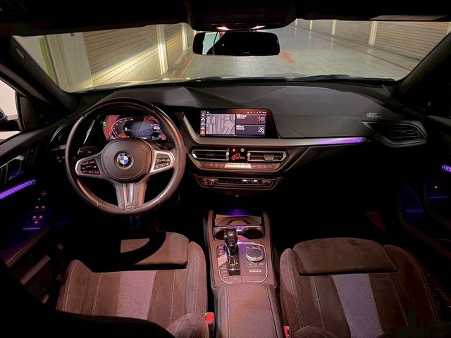 BMW寶馬 218I M SPORT  第6張相片