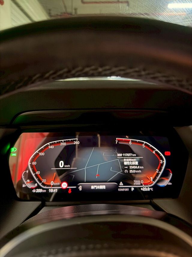 BMW寶馬 218I M SPORT  第12張相片