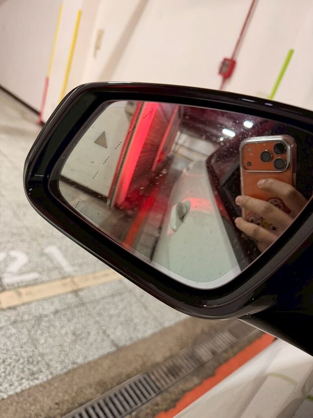 BMW寶馬 218I M SPORT  第14張相片