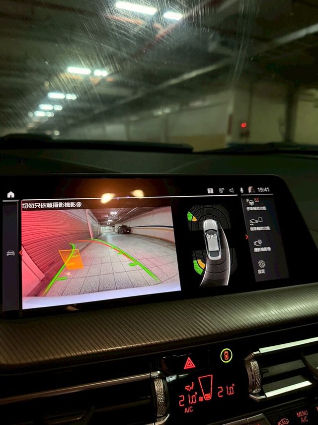 BMW寶馬 218I M SPORT  第16張相片