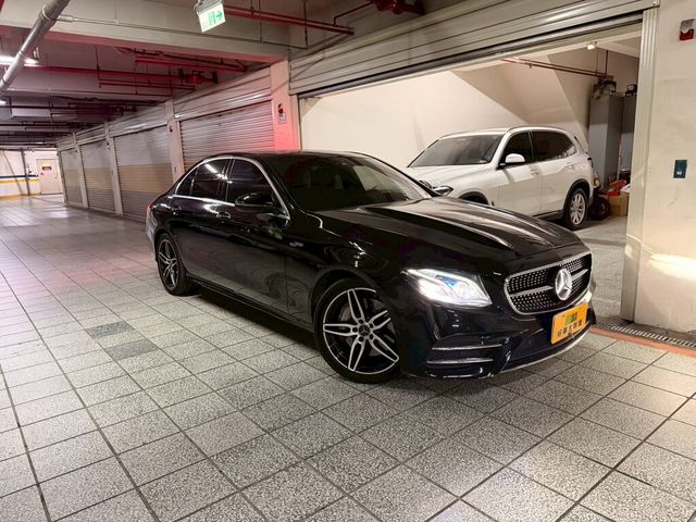 M-BENZ賓士 E300  第1張相片