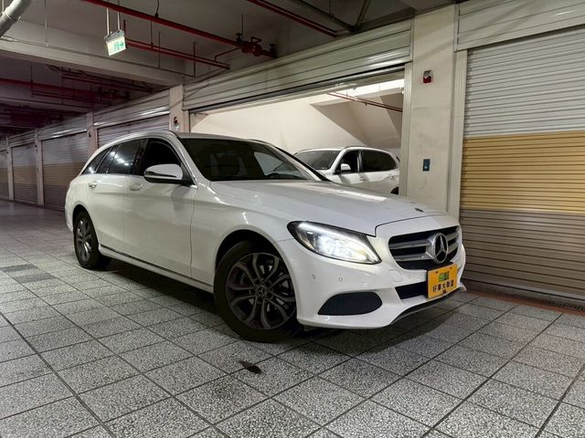 M-BENZ賓士 C200D  第1張相片