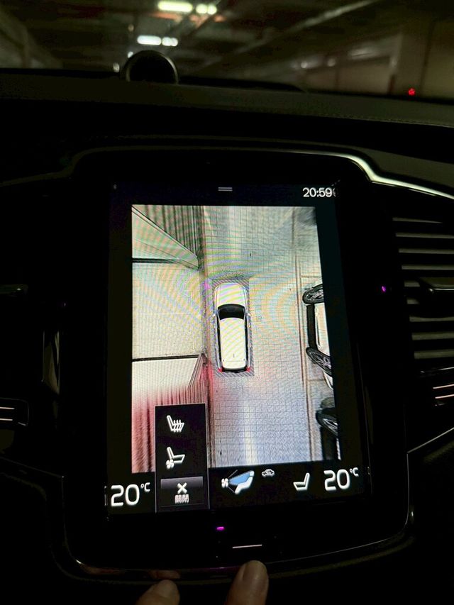 VOLVO富豪 XC90  第14張相片