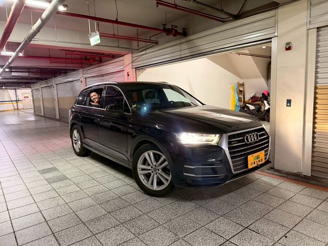 AUDI奧迪 Q7  第1張相片
