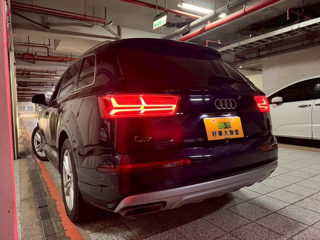 AUDI奧迪 Q7  第5張相片