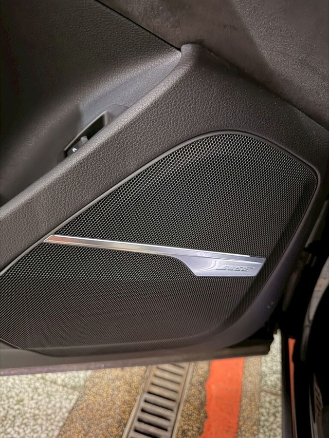 AUDI奧迪 Q7  第10張相片