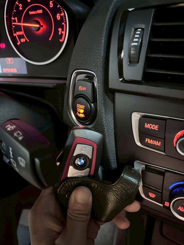 BMW寶馬 118I  第10張相片