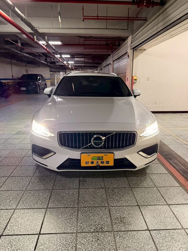 VOLVO富豪 V60  第3張相片